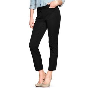 GAP Black Slim Cropped Pants